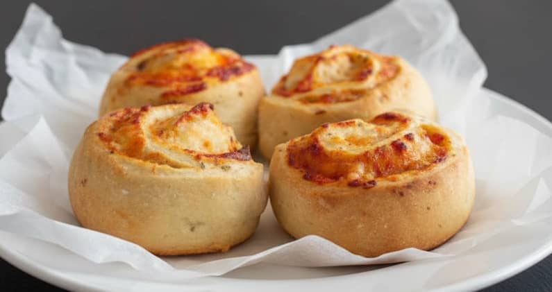 Pizza rolls croustillants à l'airfryer